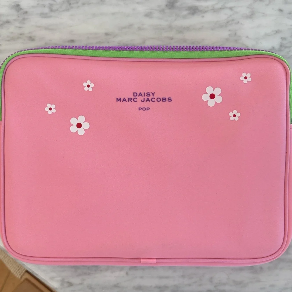 Marc Jacobs Pink Daisy Laptop Sleeve with Green Zipper